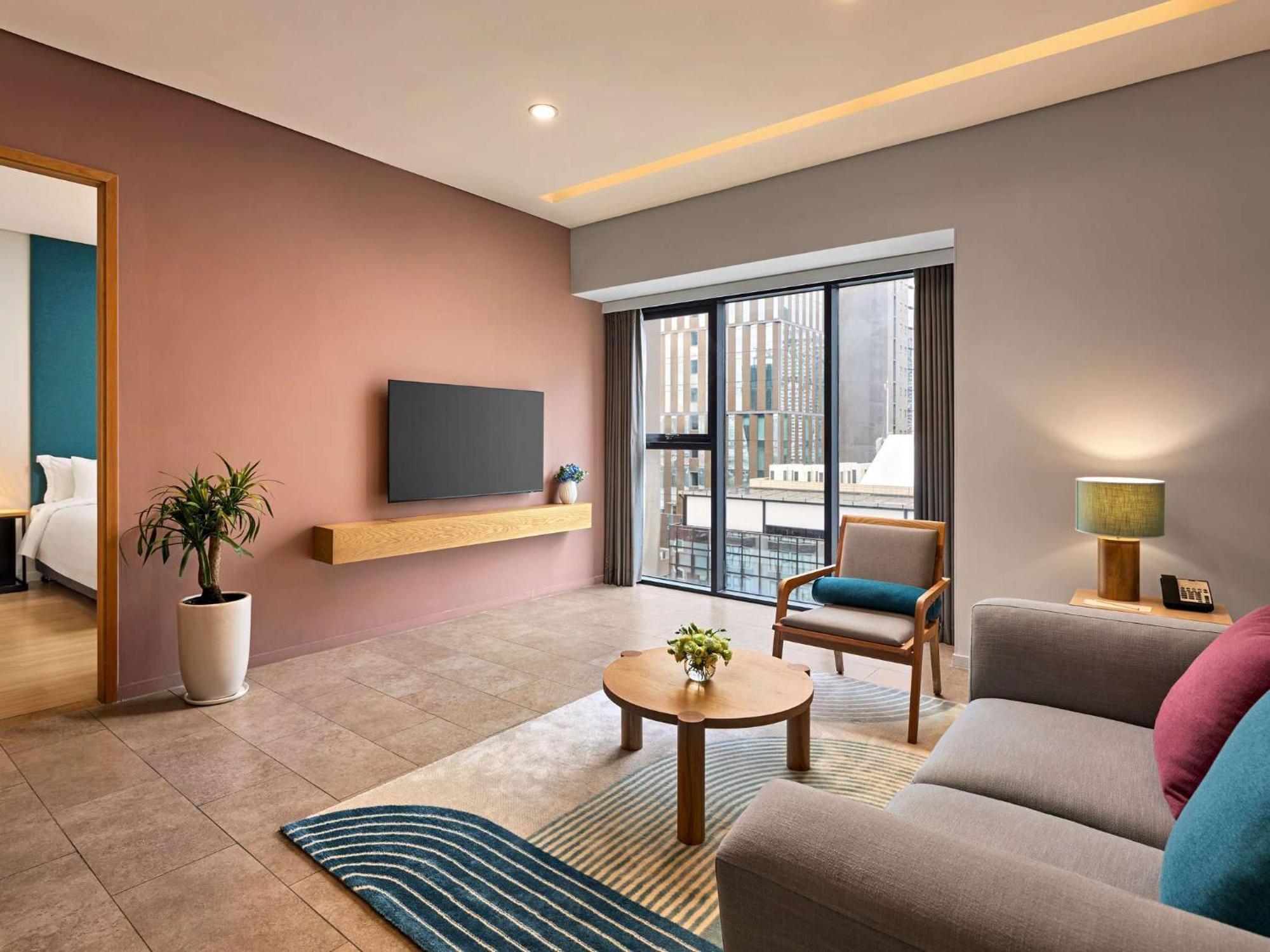 Novotel Living Saigon South Cidade de Ho Chi Minh Exterior foto